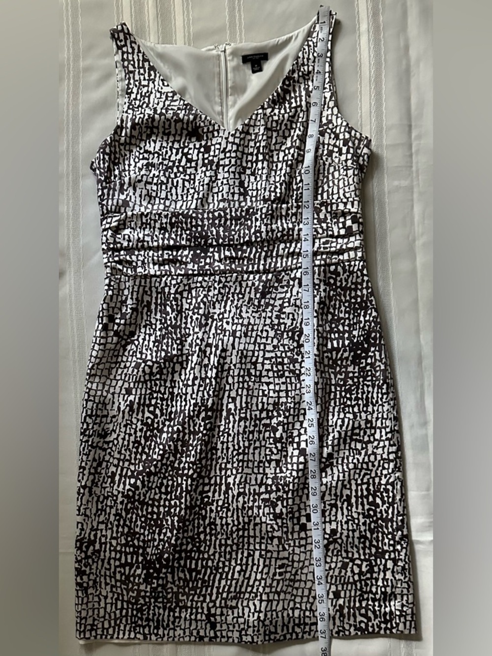 Ann Taylor Animal Print Giraffe Spot Sheath Brown white Silk Midi Dress - Picture 11 of 16